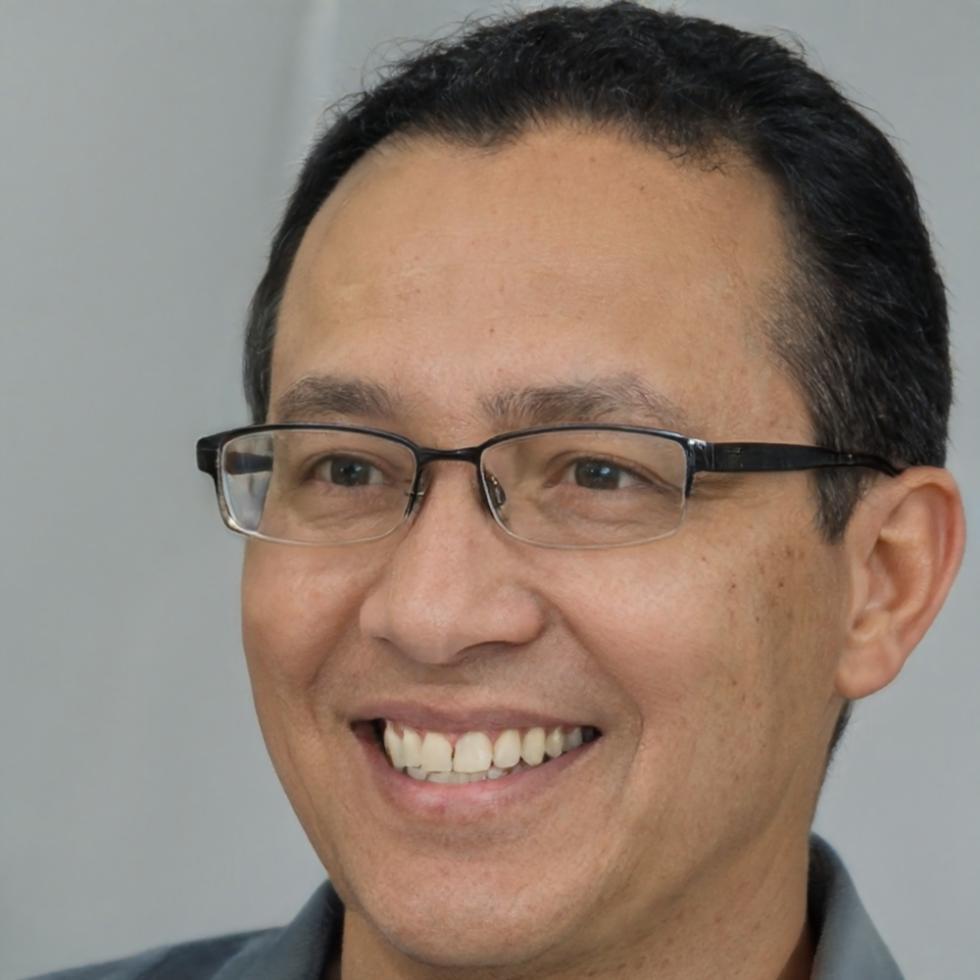 Linh Khánh Phạm, lead instructor at currentxdev